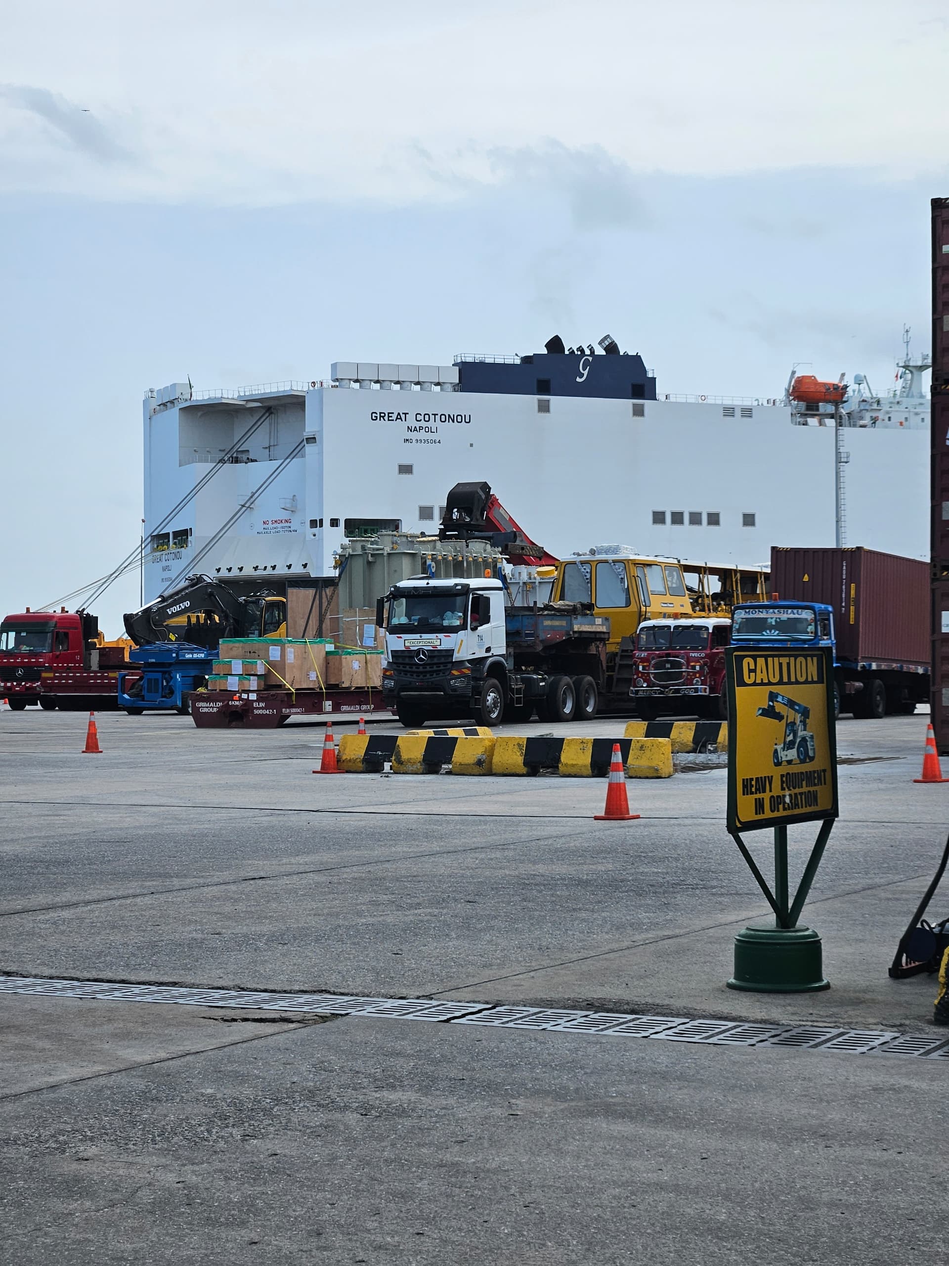 📉 Customs System Downtime Deepens Clearing Delays Amid New 4% FOB Levy Policy